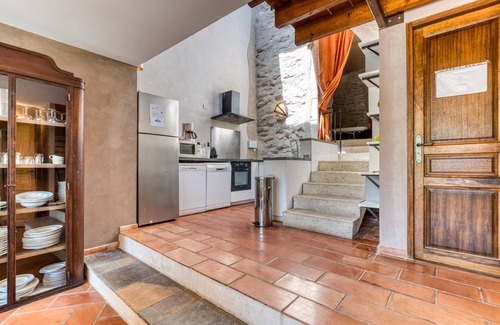 Notre-Dame-de-Londres House | Holiday Home 'Mas Grand Bosc Micocouliers' with Shared Pool, Private Terrace and Wi-Fi