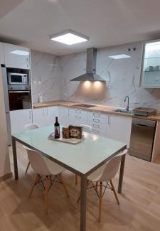 Montolivet Apartment | Holiday Hanna’s House