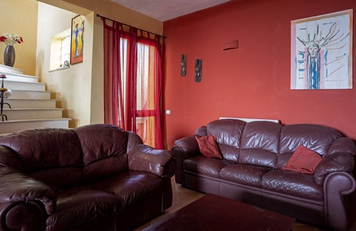 Tre Fontane House | Holiday Home "Ginevra Vista Mare" close to the Sea with Terraces & Wi-Fi