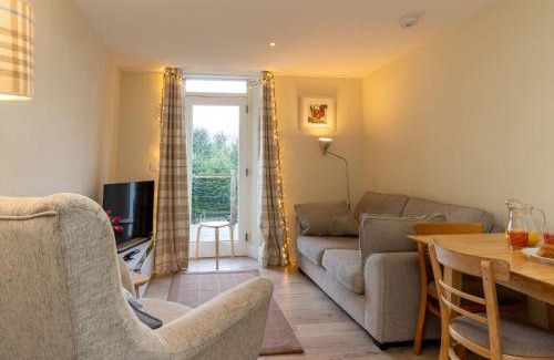 Alvie House | Holiday Home 1 Railway Cottage by Interhome