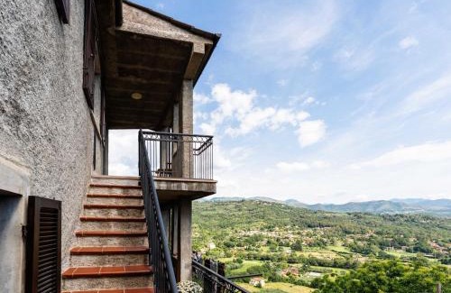 Garlenda House | Holiday Home A Tenaia by Interhome
