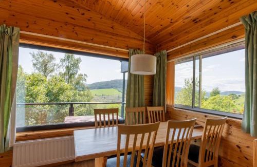East Lewiston House | Holiday Home Achmony Number 6 by Interhome