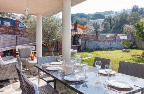 Lloret Blau House | Holiday Home Astral by Interhome