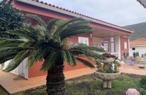 Tegueste House | Holiday Home Austry