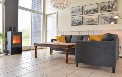 Ringkøbing-Skjern Municipality House | Holiday Home Brombærvej Skjern V