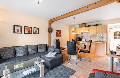 Bungalowdorf an der Talsperre House | Holiday Home 'Bungalow 73' with Private Terrace and Private Garden