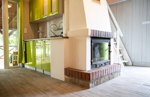 Lekowo House | Holiday Home by Lake Klępnicko with Pier