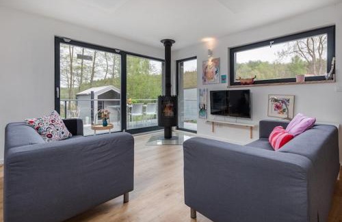Wiselka House | Holiday Home by Lake Wise ka & Baltic Beach