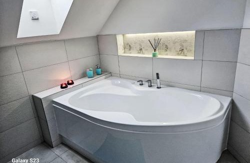 Zlate Hory House | Holiday Home Casa Lenka by Interhome