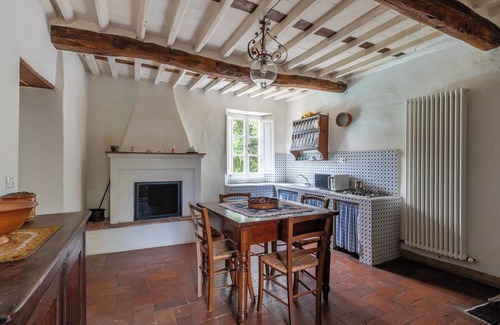 Convalle House | Holiday Home "Casa Paola" with Mountain View and Private Pool