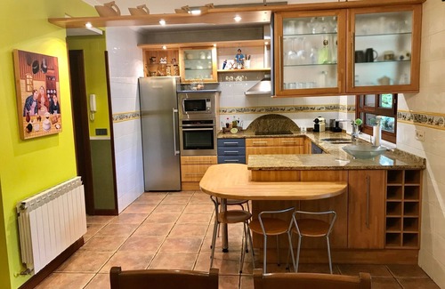 Murgia House | Holiday Home 'Caserio Arrigorri' with Balcony and Wi-Fi
