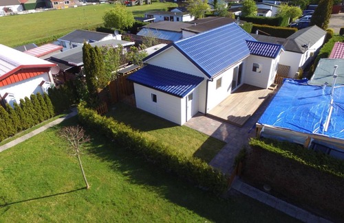 Onderdijk House | Holiday home De Wickinger with your own Steiger angler are welcome!