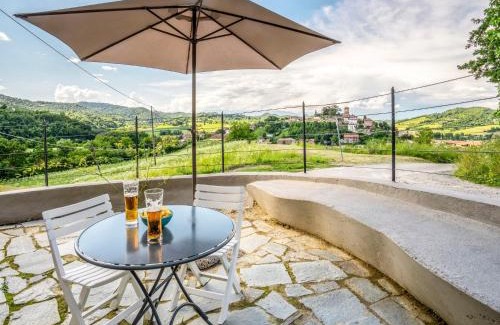 Casalborgone House | Holiday Home di Sara by Interhome