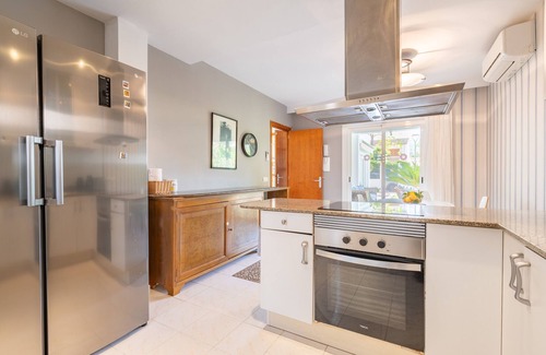 Les Meravelles Villa | Holiday Home "Villa Mar - Can Bujosa" on the Beach