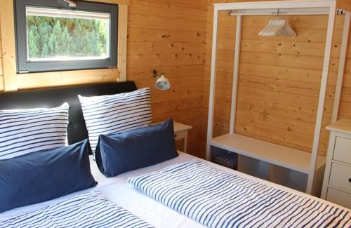 Enspel House | Holiday Home Ferienhaus Sarahlita by Interhome