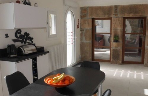 Locmaria-Plouzane House | Holiday Home in Brittany with Sea Views