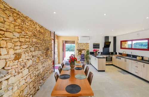 Prats-du-Perigord House | Holiday Home in Sarla with Private Pool