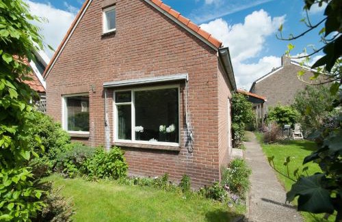 Groet House | Holiday Home Groet near Schoorl Dunes, cleaning included