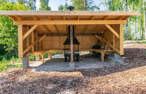 Enonkoski House | Holiday Home Hot pool cottage kesäranta by Interhome
