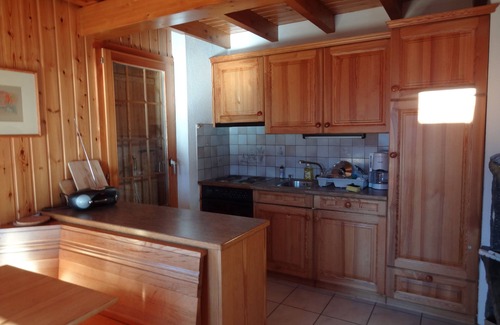 Mase Ski Chalet | Holiday home in a quiet, sunny location in a hiking and skiing region