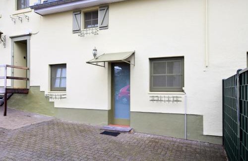 Schoenberg House | Holiday Home in Ardennes with Scenic Terrace, cleaning included