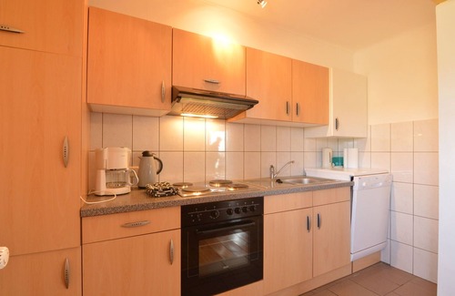 Heppenbach House | Holiday Home in Heppenbach with garden