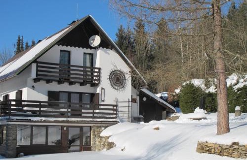 Svinna House | Holiday home in Cachrov - Böhmerwald 35500