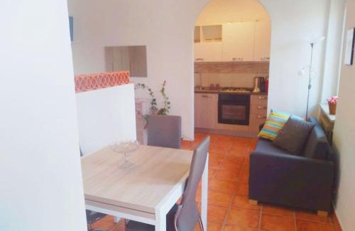 Moncucco Torinese House | Holiday home in Asti with a lovely hill view from the garden