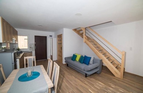 Jaroslawiec House | Holiday Home in Jarosławiec near Beach