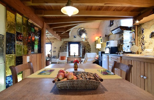 Longueville House | Holiday Home in Longueville near Forest