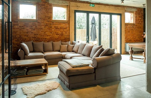 Moorslede Other | Holiday Home in Moorslede with Pool and Jacuzzi