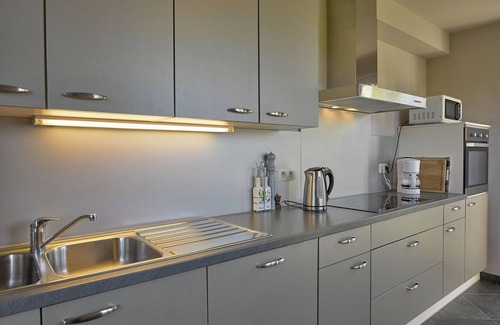 Ovifat House | Holiday Home in Ovifat near High Fens Reserve