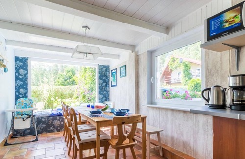 Rowy House | Holiday Home in Rowy near Sandy Beach