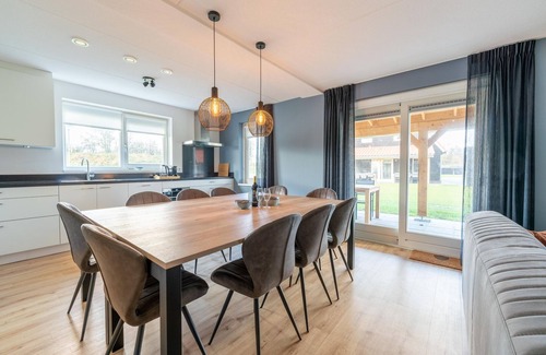 Scherpenisse House | holiday home in Scherpenisse with sauna