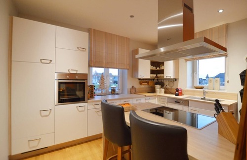 Waimes House | Holiday Home in Sourbrodt near High Fens Park