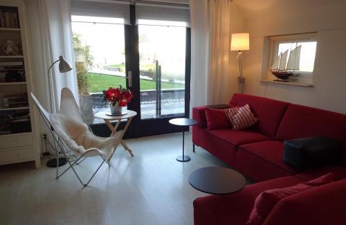 Steendam House | Holiday Home in Steendam by Schild Lake, cleaning included