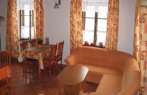 Zator House | Holiday Home in Zátor near Ještěd Ski Resort