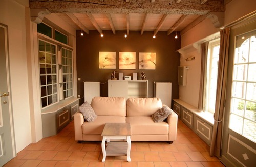 Zele House | Holiday Home in Zele near Laarne Castle