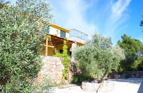 Lustica House | Holiday Home Iris