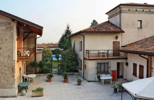 Cunettone House | Holiday Home Villetta by Interhome