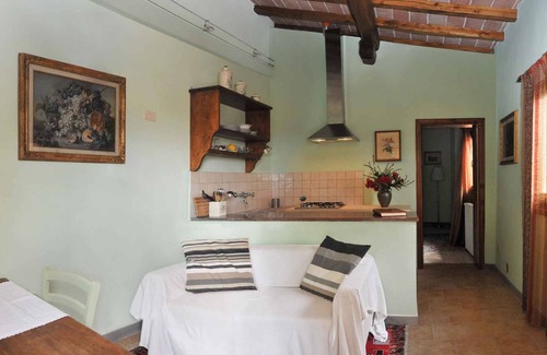 Gattaia House | Holiday home with panoramic views and pool