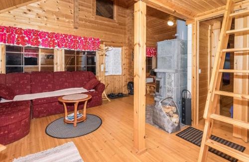 Iisalmi House | Holiday Home Käenpesä by Interhome