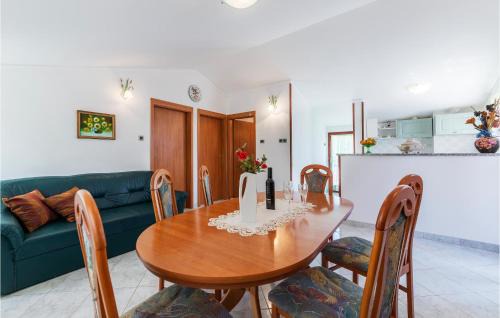 Rogocana House | Holiday Home Kapelica Ix Cr