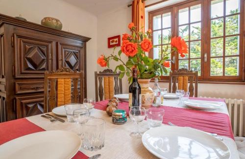 Treflez House | Holiday Home Ker Vian by Interhome