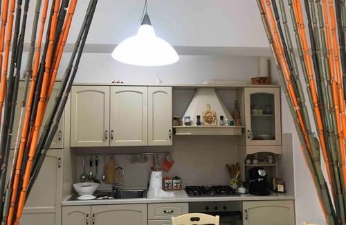 Riotorto House | Holiday Home 'La Casa Dei Limoni' with Sea View, Private Terrace and Balcony