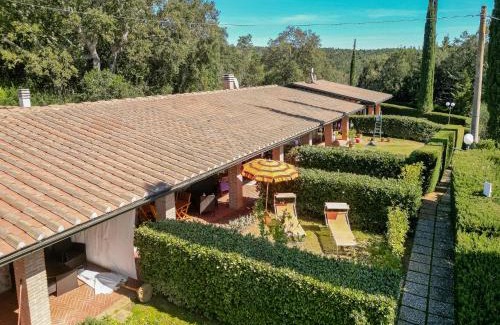 La Pesta House | Holiday Home Lavanda by Interhome