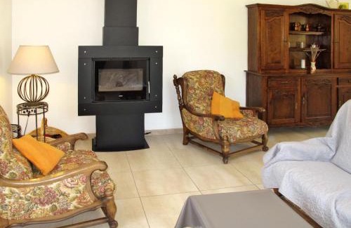 Valreas House | Holiday Home Les Lilas Blancs by Interhome
