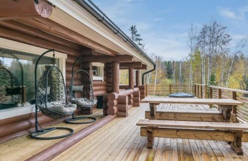 Valkeala House | Holiday Home Maitoniemi by Interhome