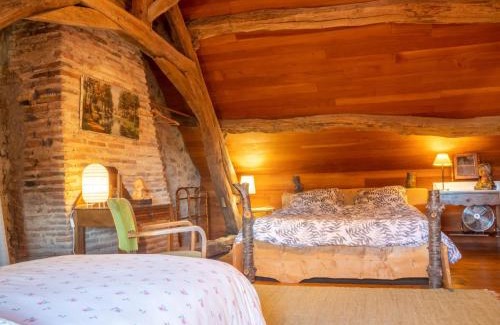 Chiddes House | Holiday Home Marguerite by Interhome