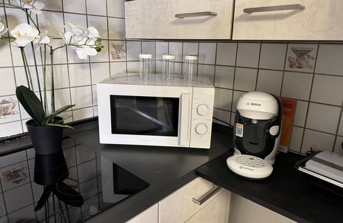 Hechingen House | Holiday Home 'Mb Homes Hechingen' with Private Terrace and Wi-Fi